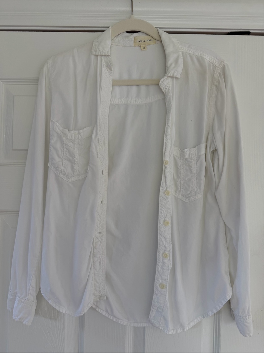 cloth & stone White Long-Sleeve Button-Down Shirt